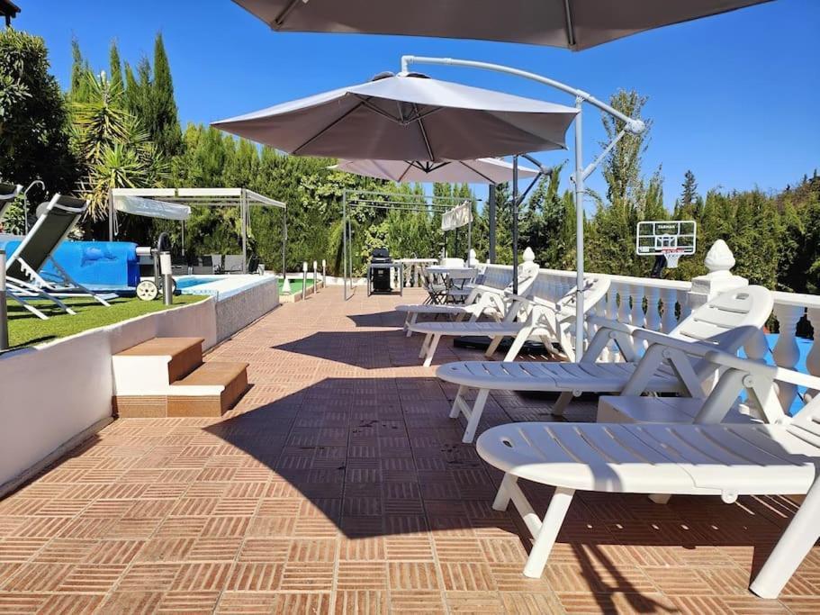 Villa Terracota, Lujo En Granada Y Sierra Nevada Eksteriør bilde