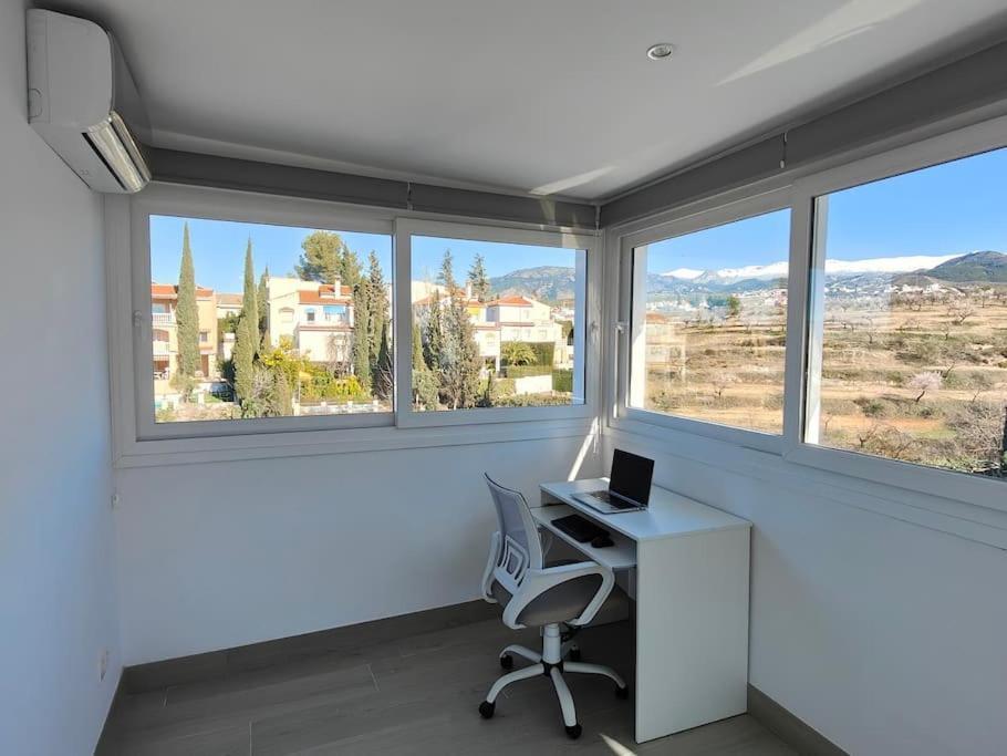 Villa Terracota, Lujo En Granada Y Sierra Nevada Eksteriør bilde